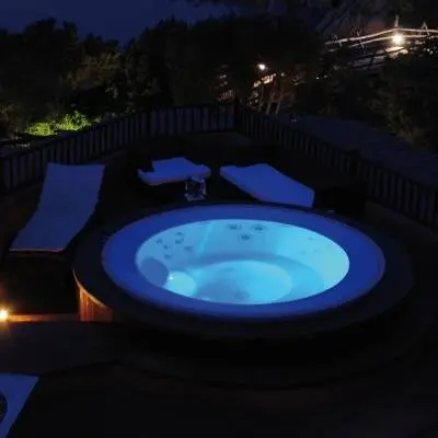 Купить спа бассейн Jacuzzi Alimia Pro в Краснодаре